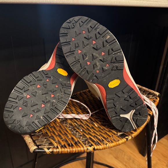 Danner Hiking Boot Waterproof Sz 8 Women’s - Picture 7 of 7